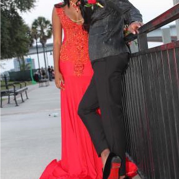 Custom made prom dress red - Picture 2 of 4